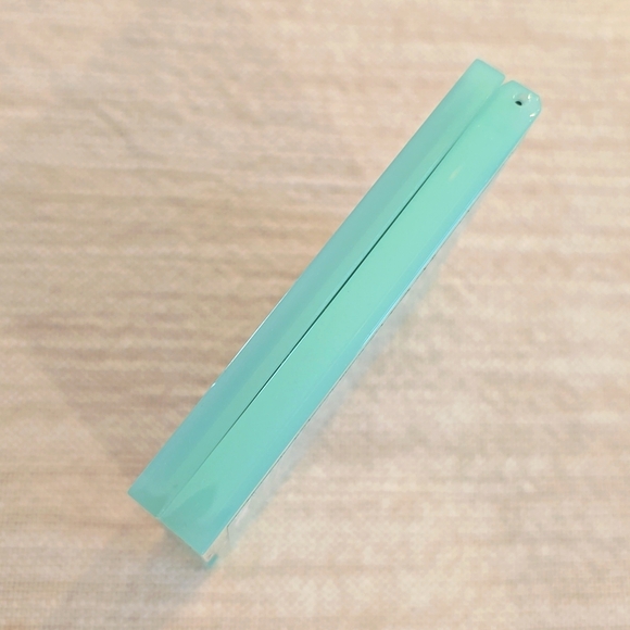 HUDA BEAUTY Pastels Mint Mini Palette - NEW - Picture 5 of 11